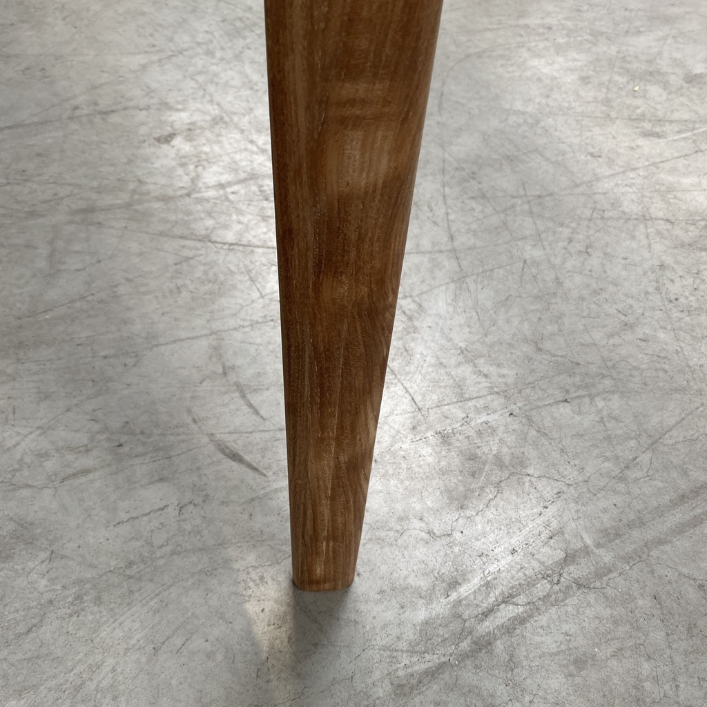 Bok dining table