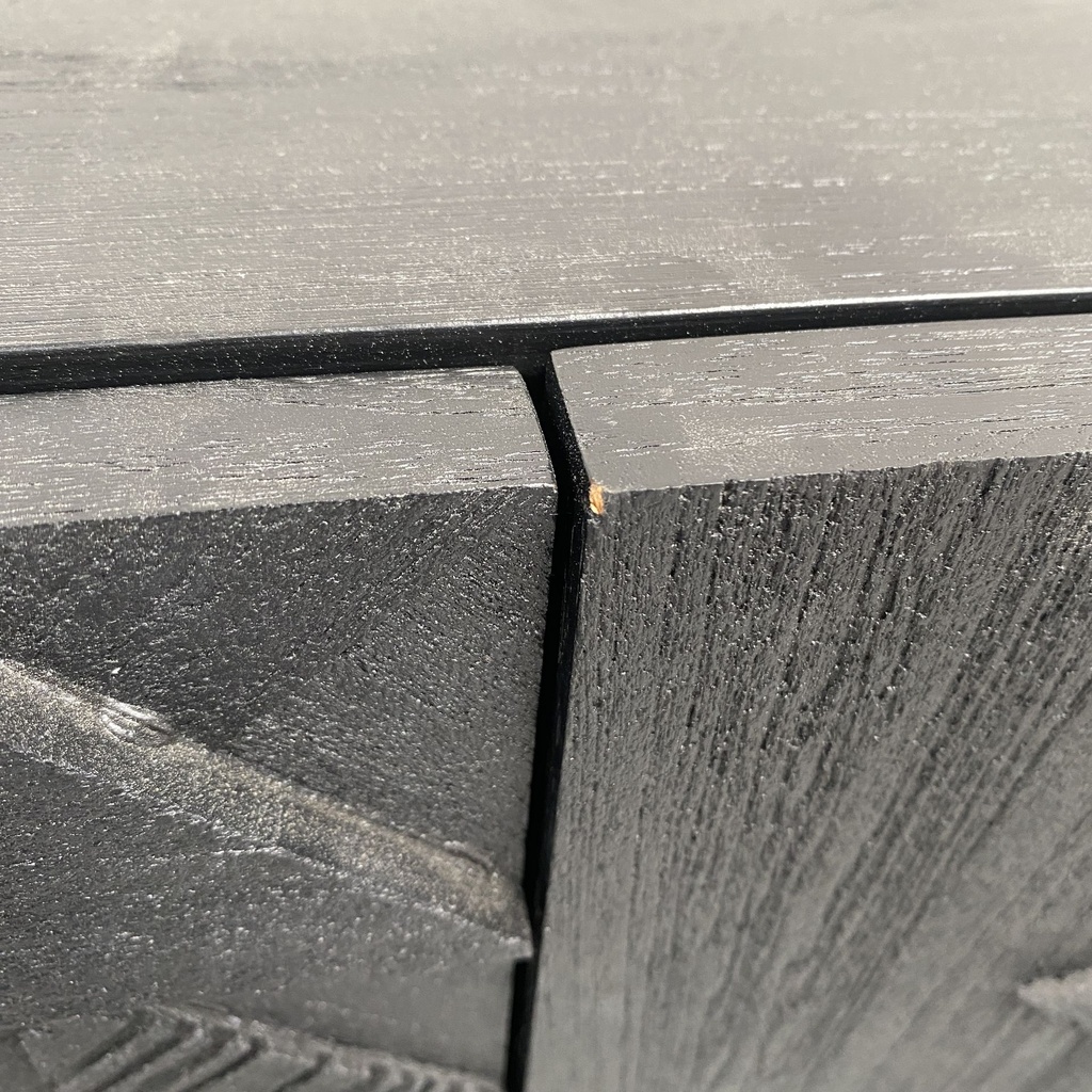 Graphic sideboard