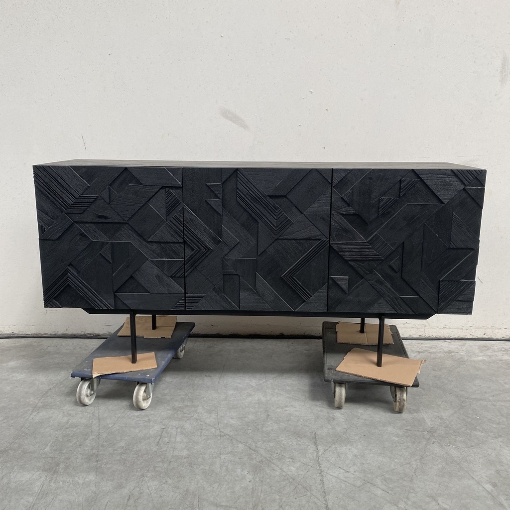 Graphic sideboard