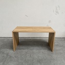 U desk