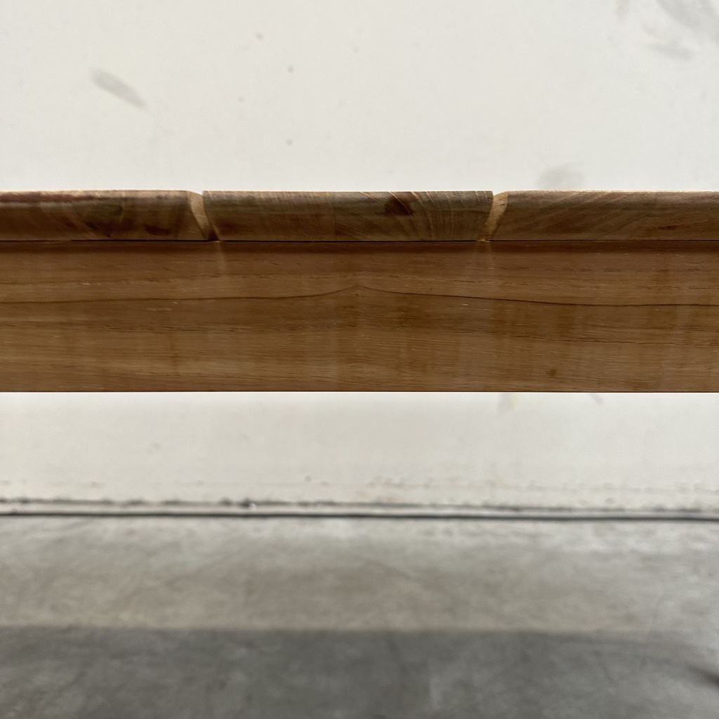 Bok outdoor dining table