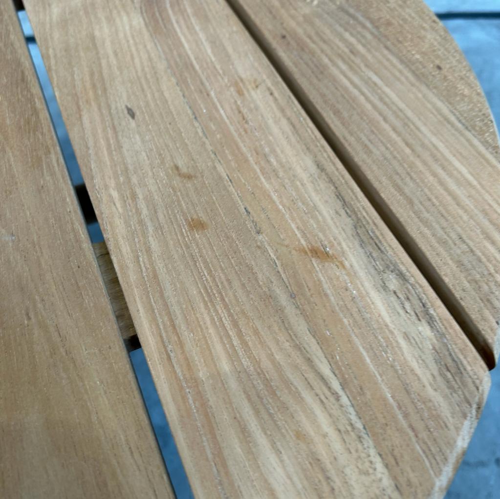Quatro outdoor side table