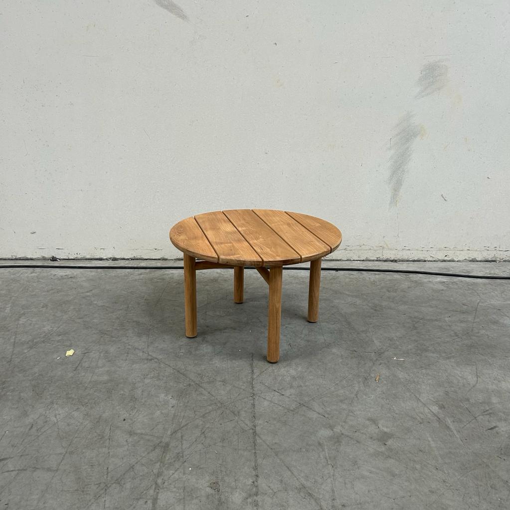 Quatro outdoor side table