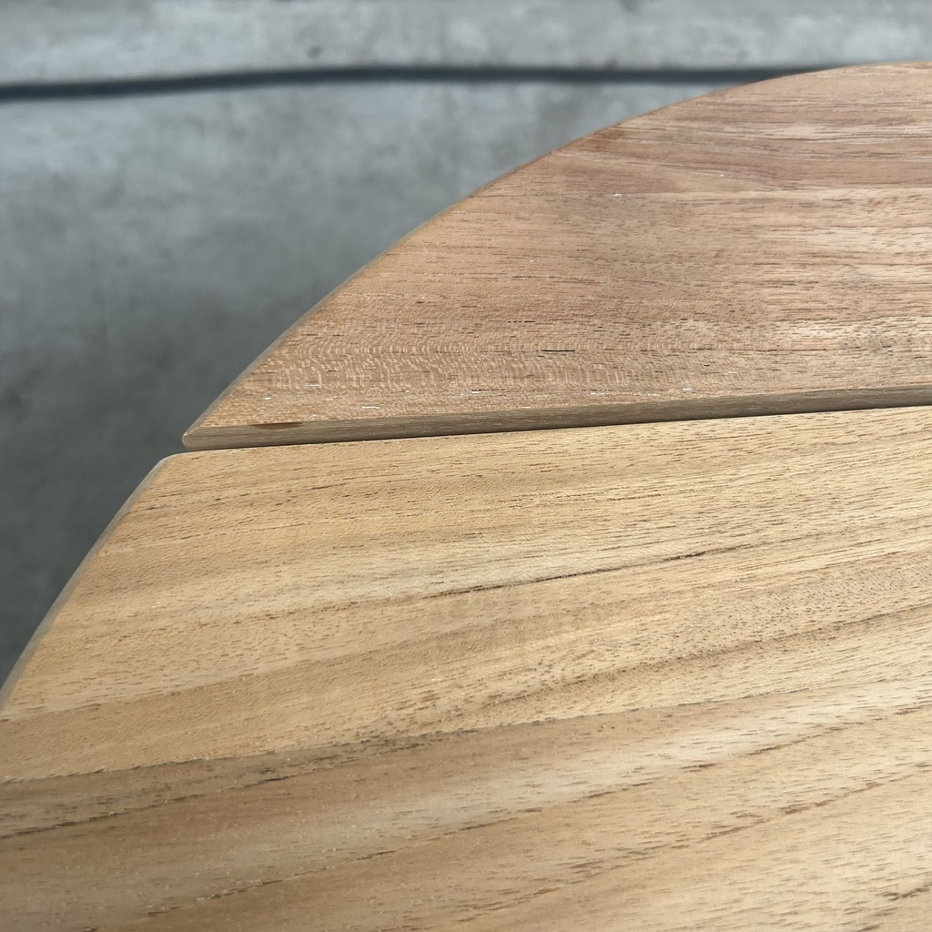 Quatro outdoor side table