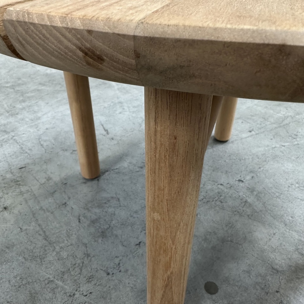 Quatro outdoor side table