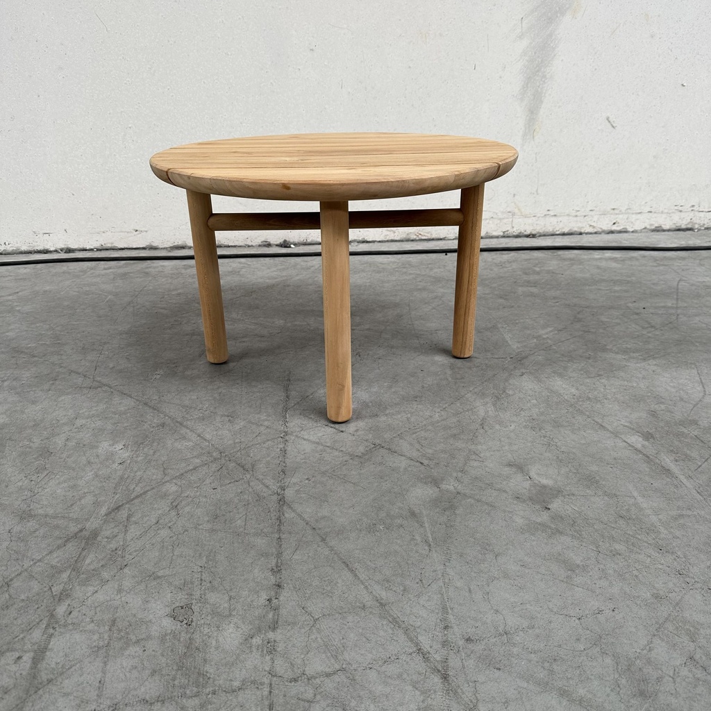 Quatro outdoor side table