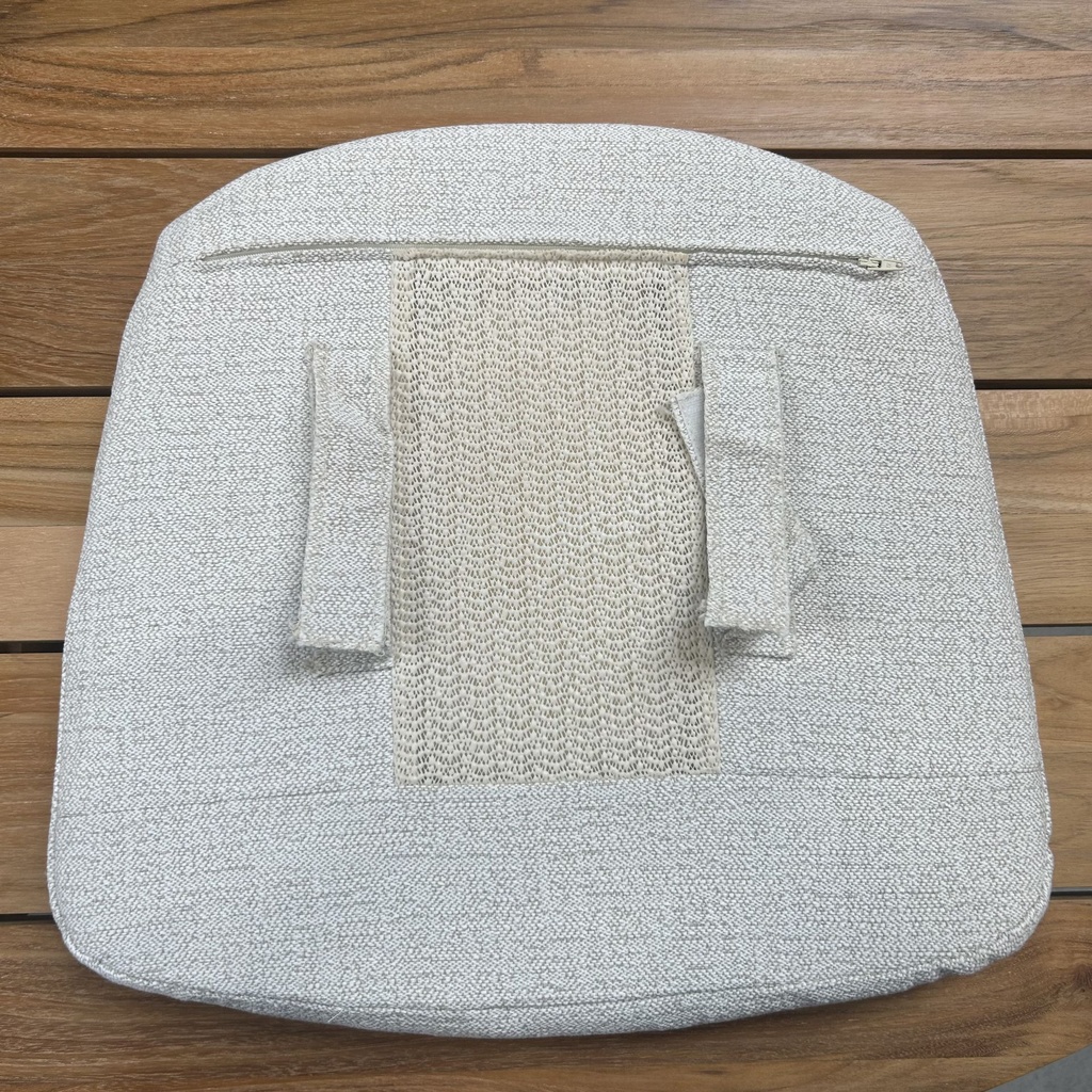 Bok outdoor dining chair cushion (Soft off white)