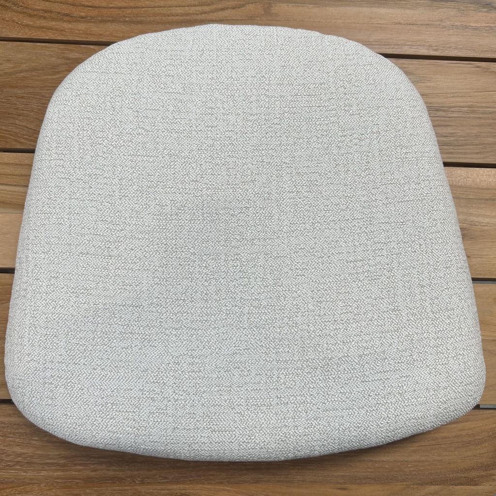 Bok outdoor dining chair cushion (Soft off white)