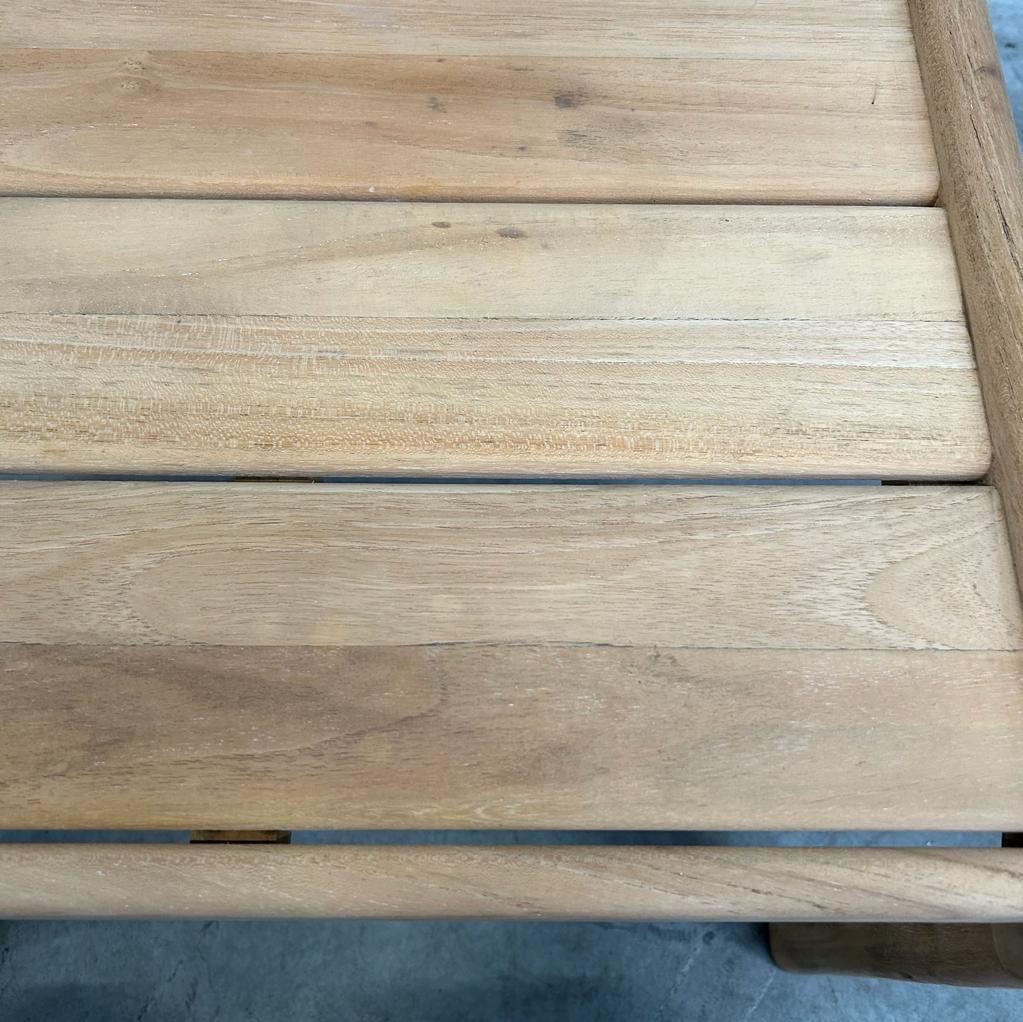 Jack outdoor side table