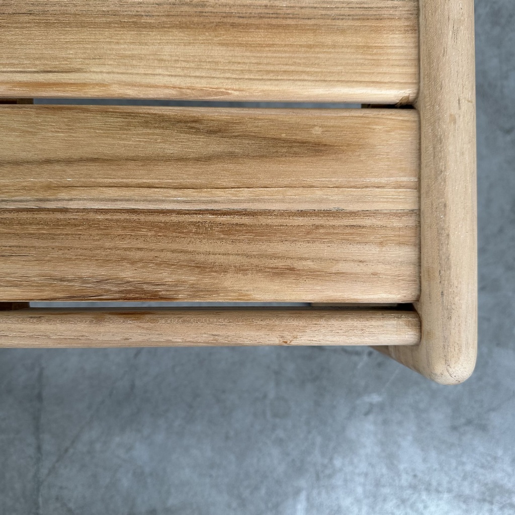Jack outdoor side table