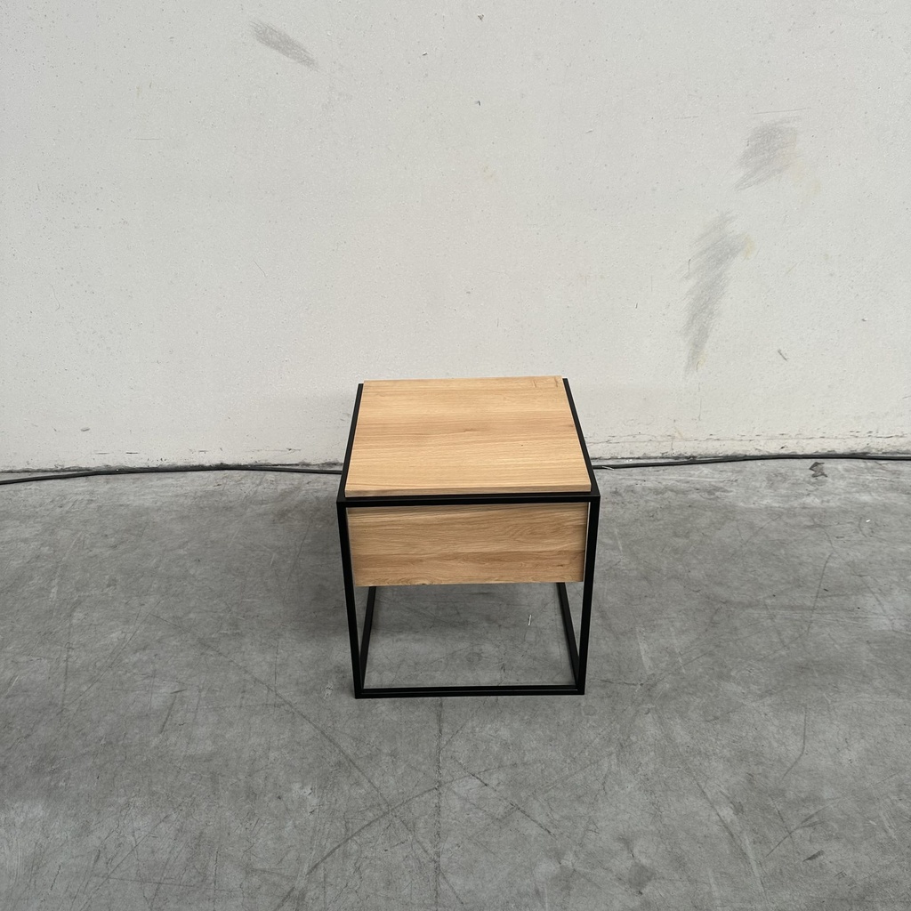 Monolit bedside table
