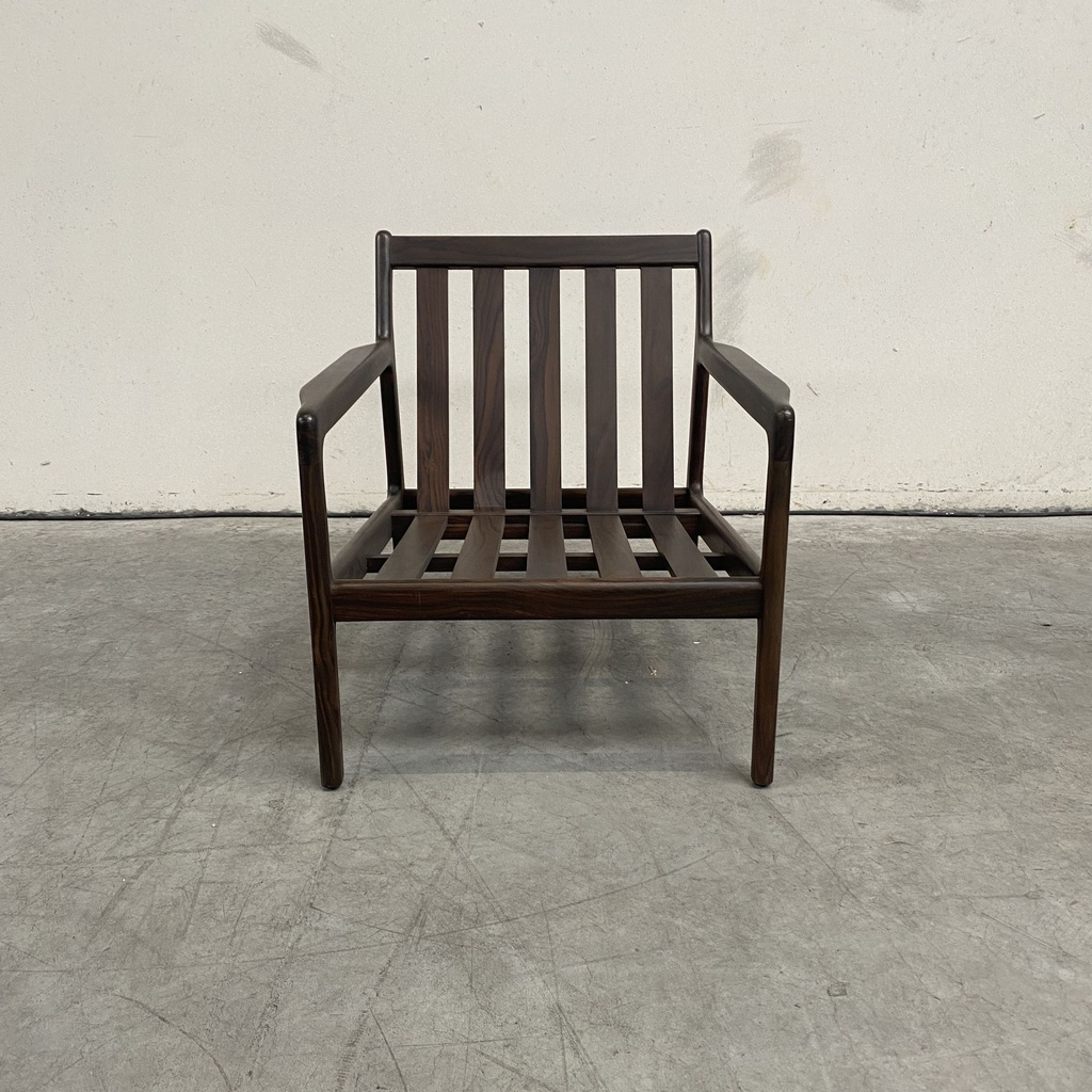 Rosewood Jack lounge chair - wooden frame