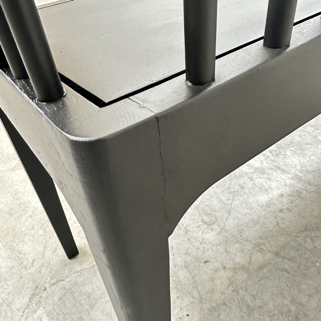 Spindle bench