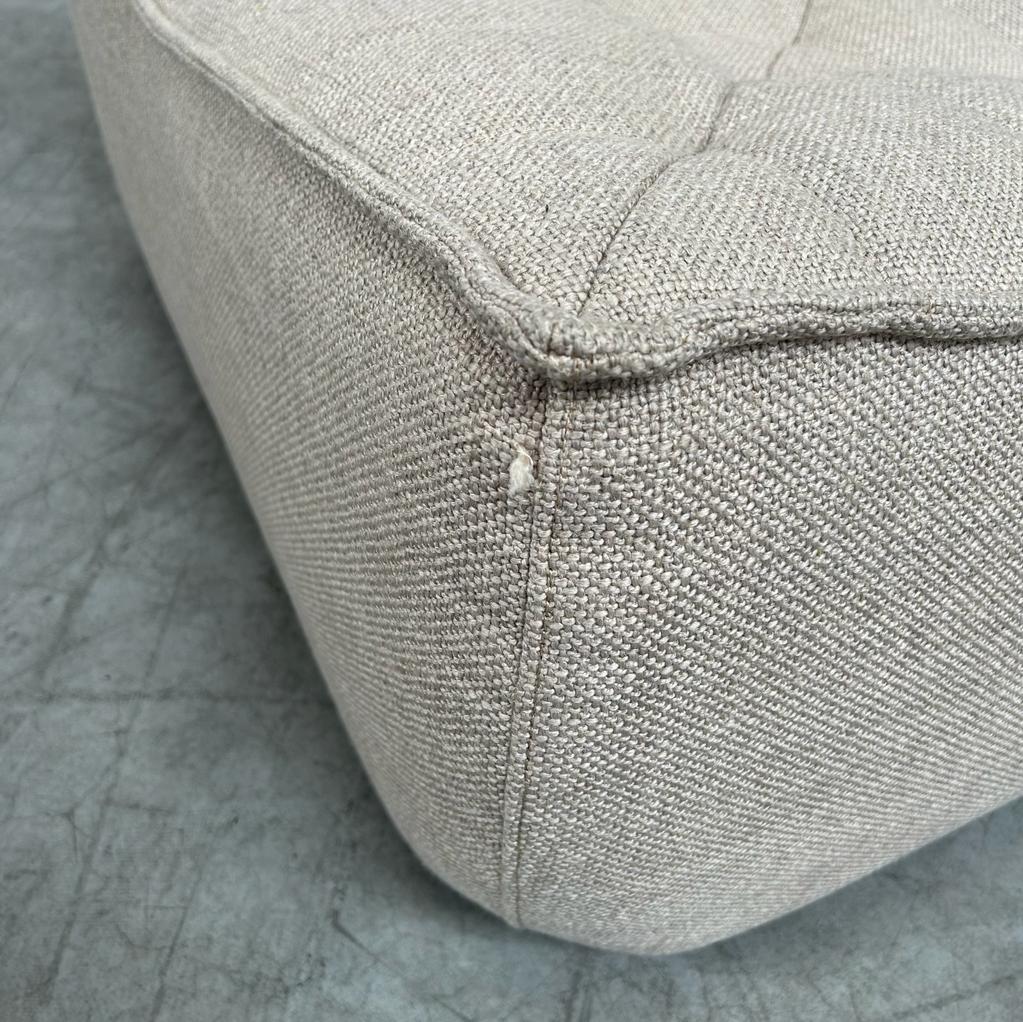 N701 sofa