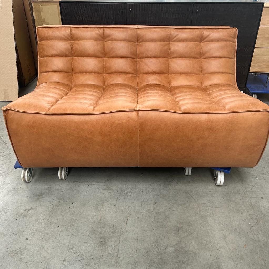 N701 sofa