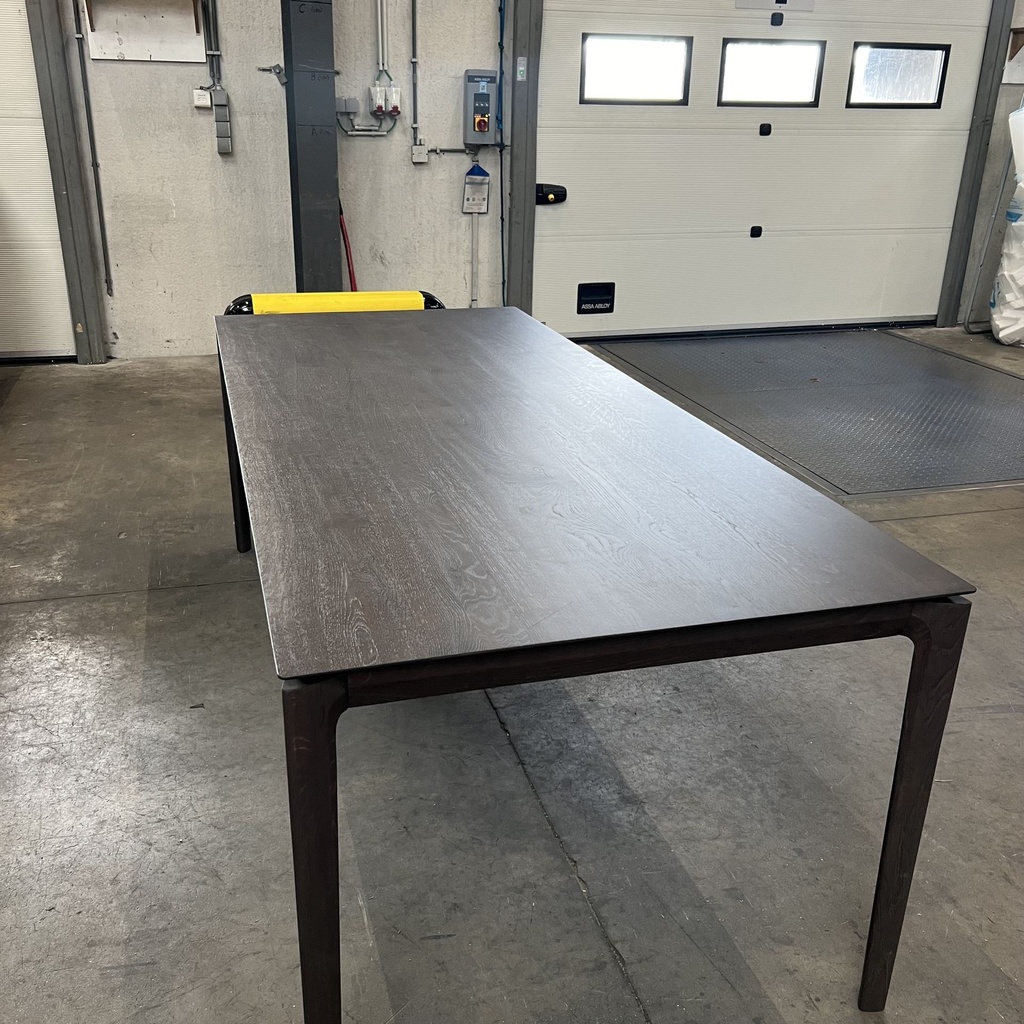 Bok dining table