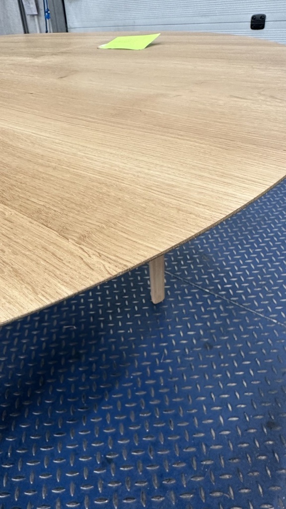 Bok extendable dining table