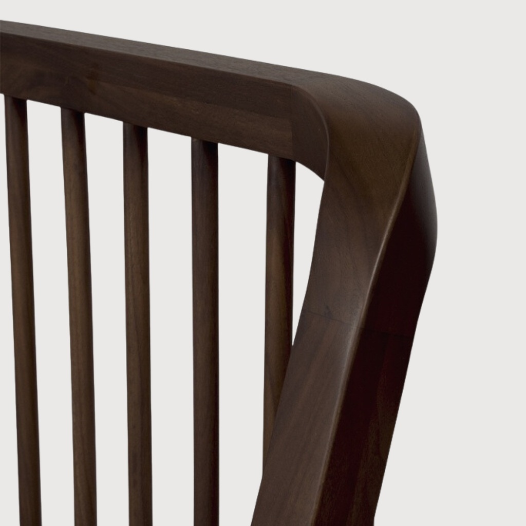 Walnut Spindle bed