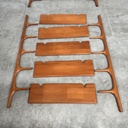 PI wall shelf