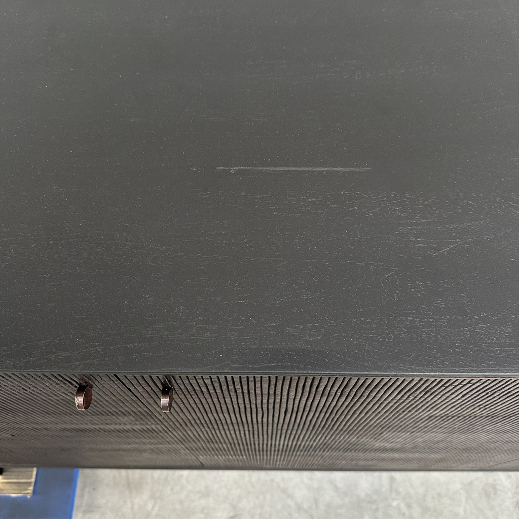 Grooves sideboard