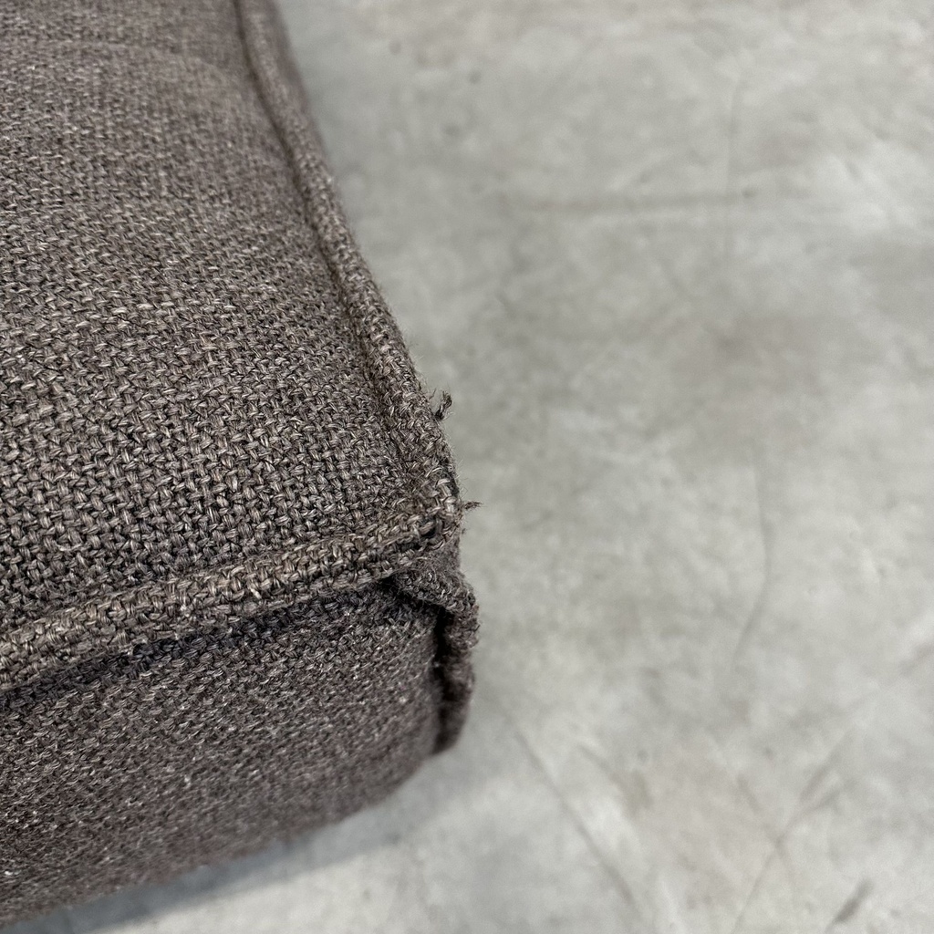 N701 sofa