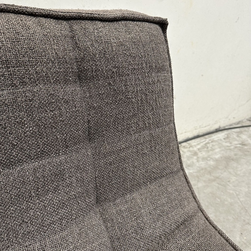 N701 sofa