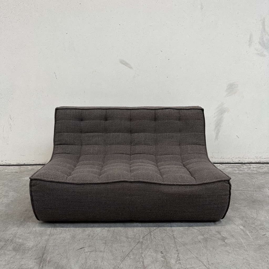 N701 sofa