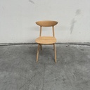Eye dining chair