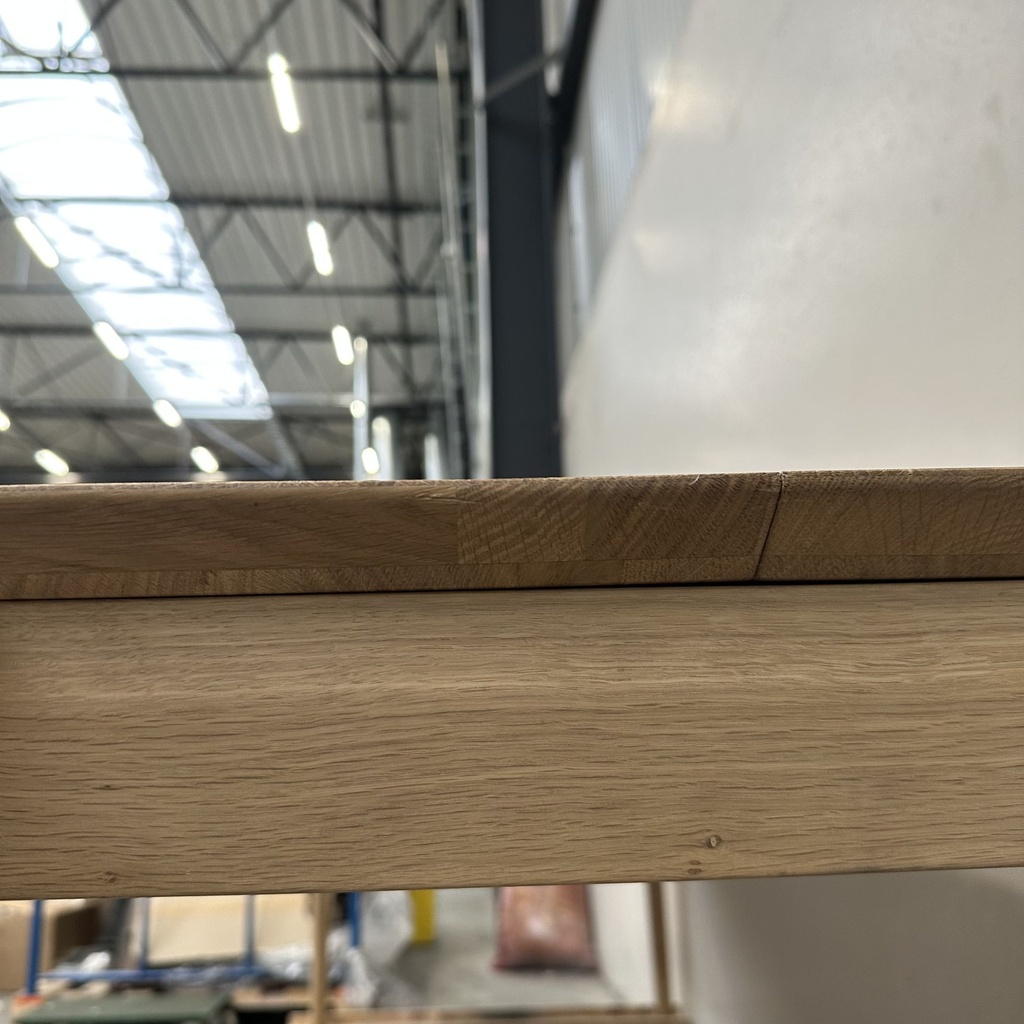Bok extendable dining table