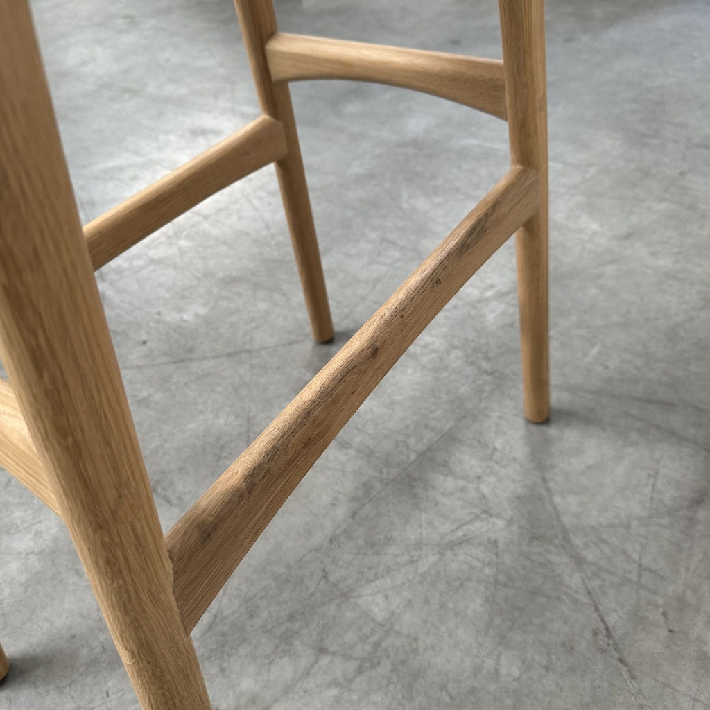 Osso bar stool