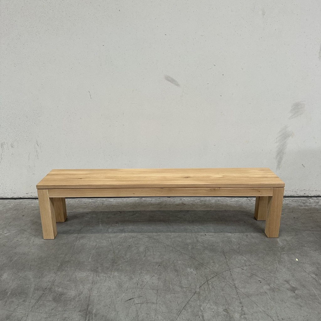 Straight bench