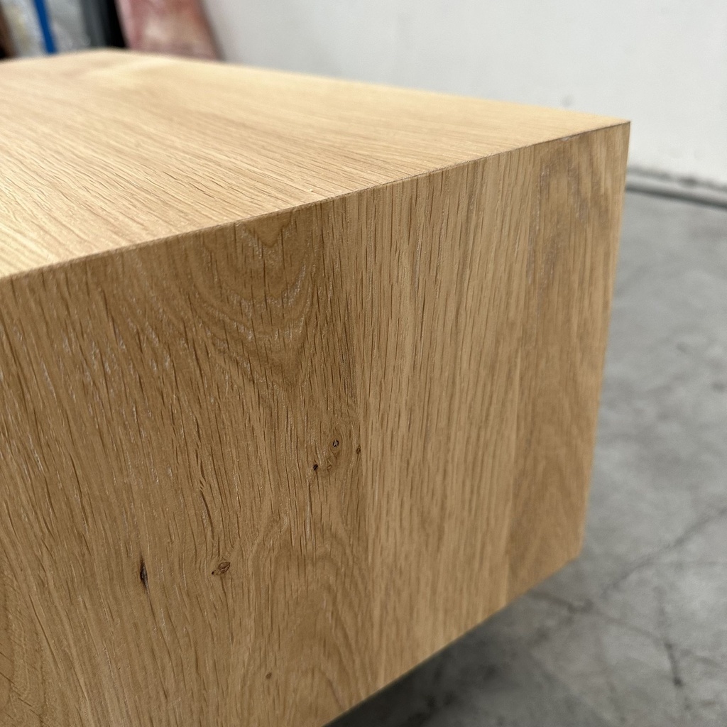 Madra bedside table
