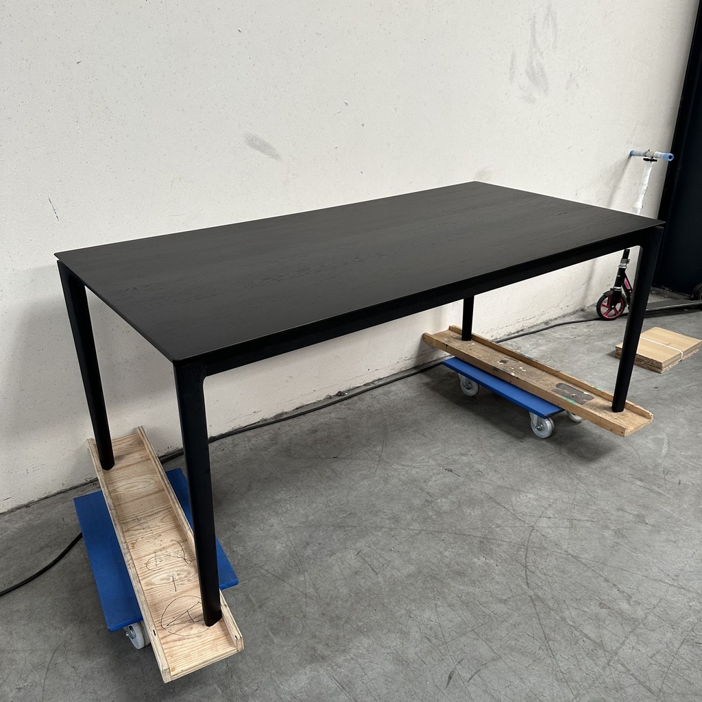 Bok dining table