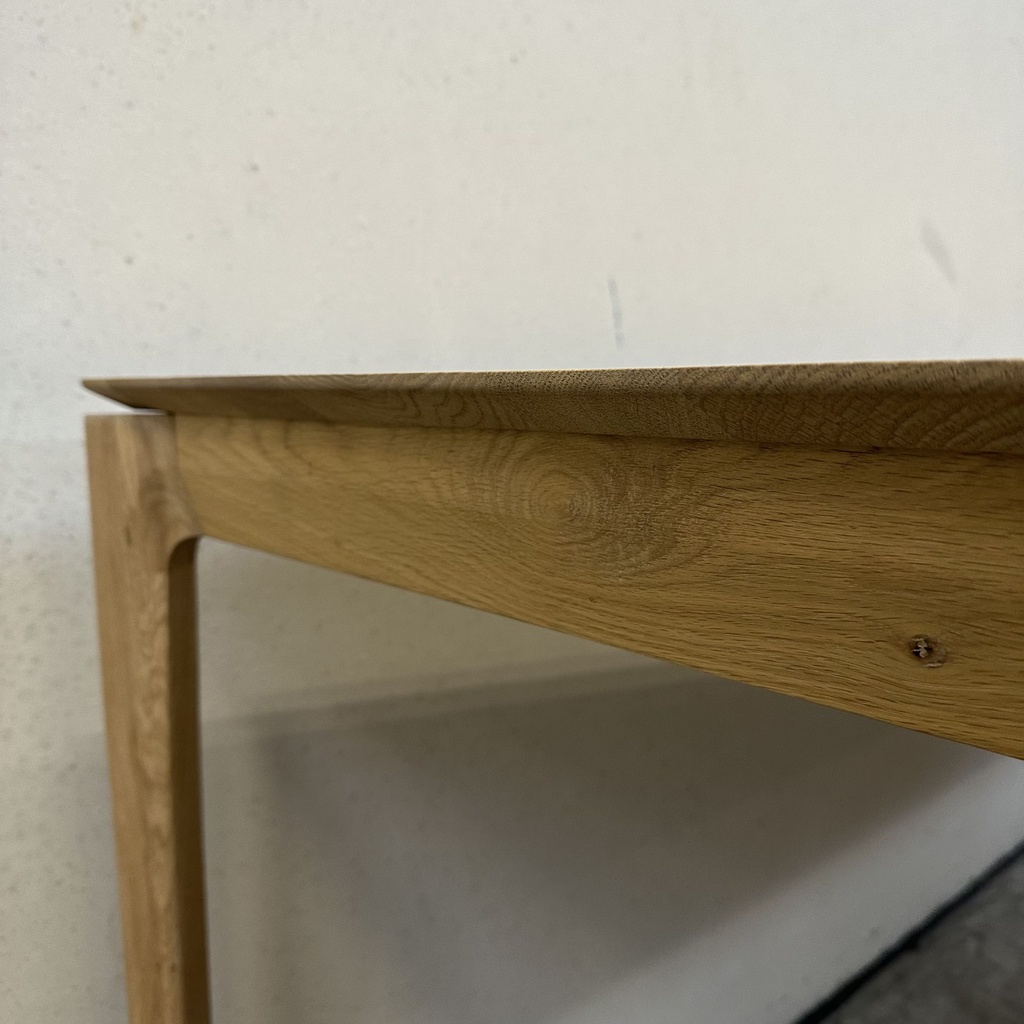 Bok dining table