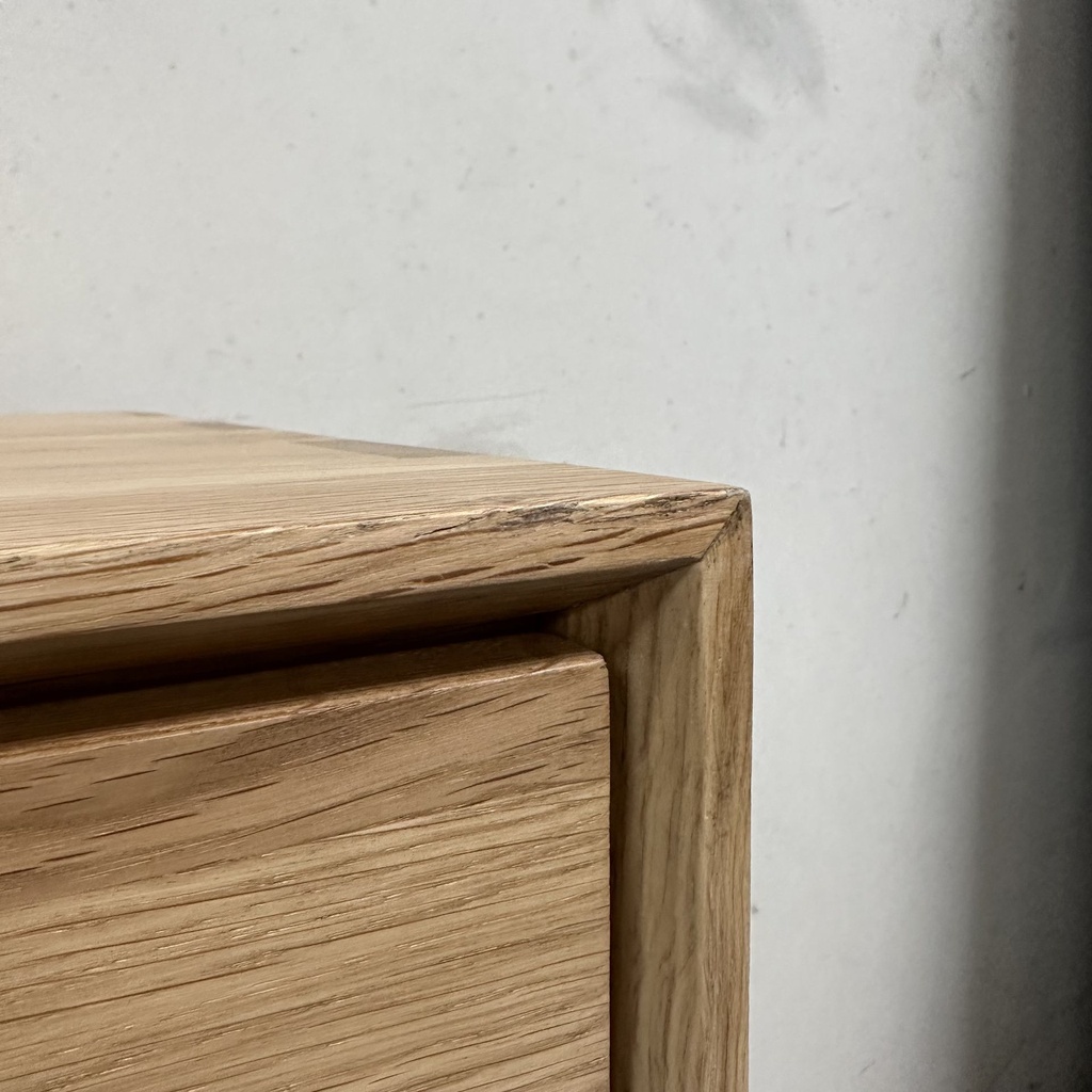 Nordic dresser