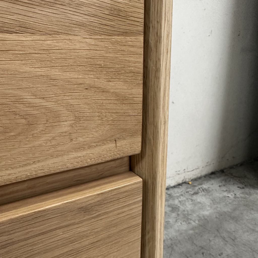 Nordic dresser