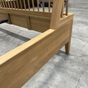 Oak Spindle bed