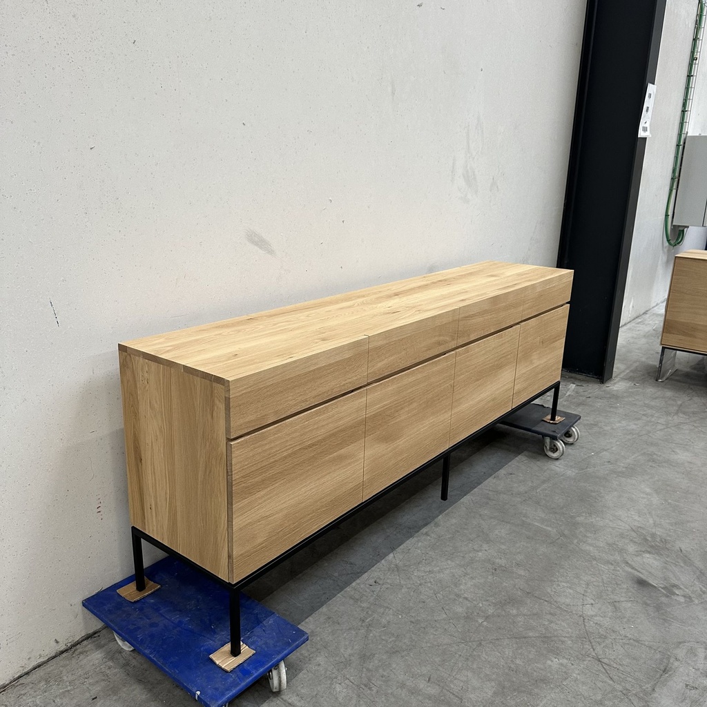 Ligna sideboard