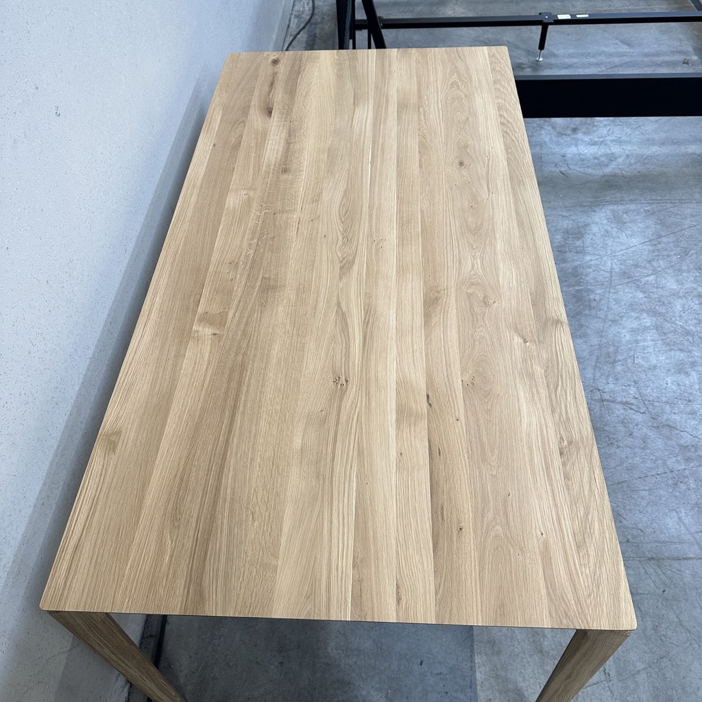 Bok dining table