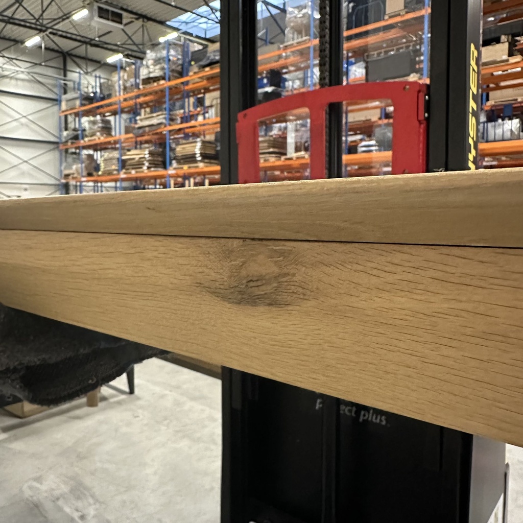 Bok dining table