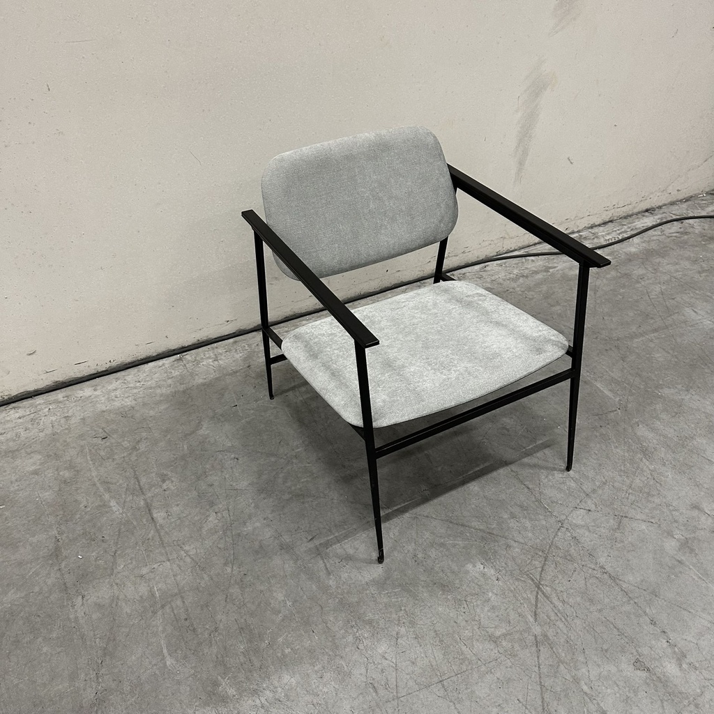 DC lounge chair