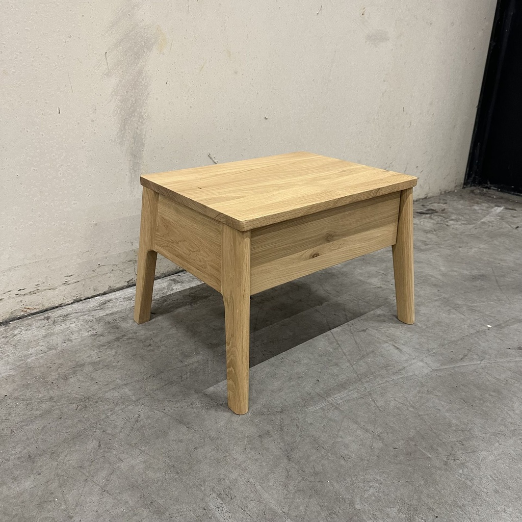 Air bedside table