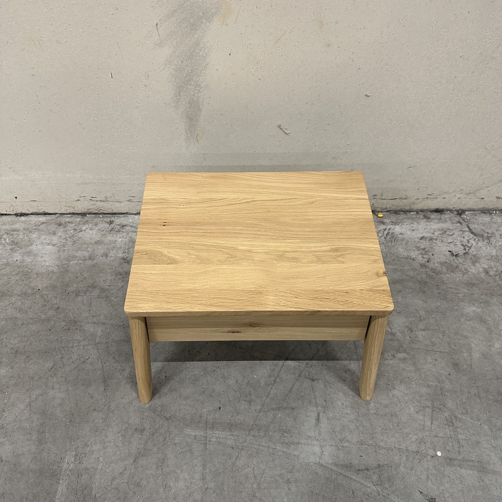 Air bedside table
