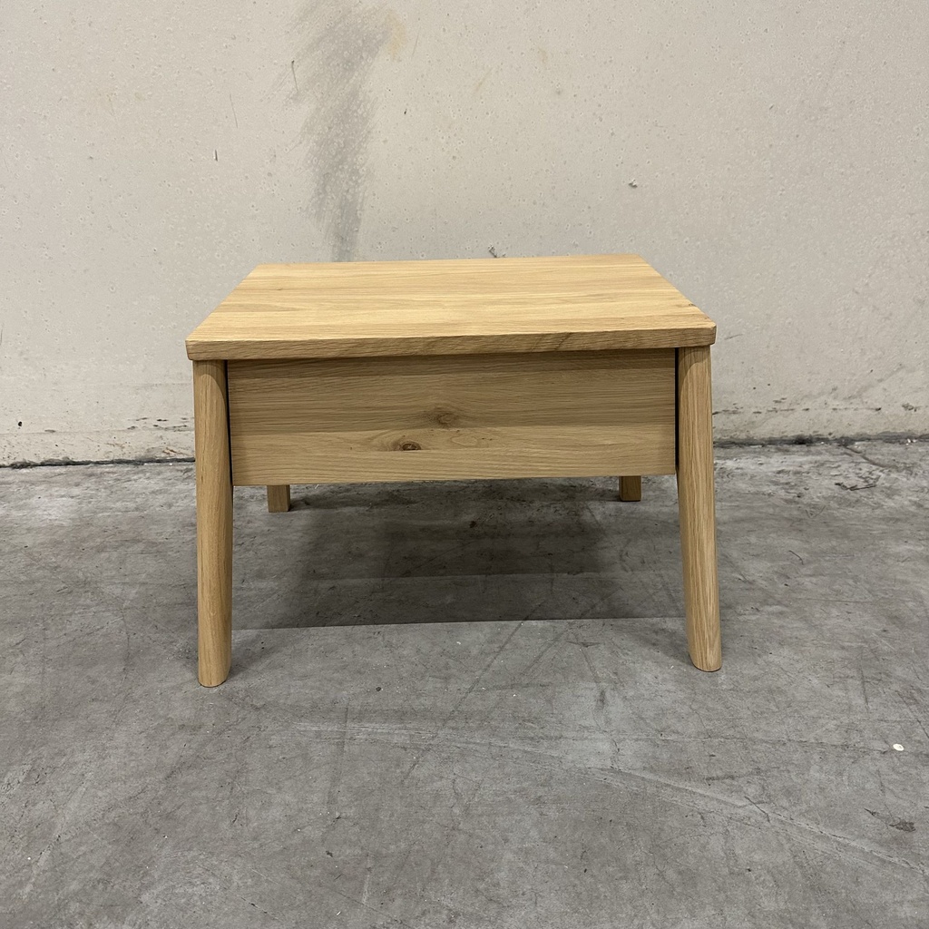Air bedside table