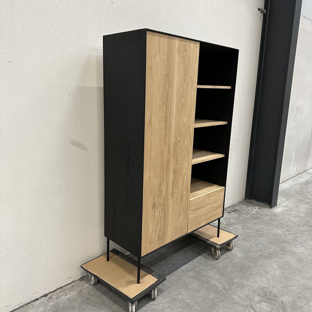 Blackbird cupboard