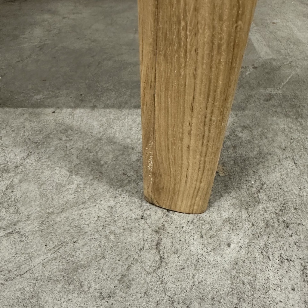 Bok dining table