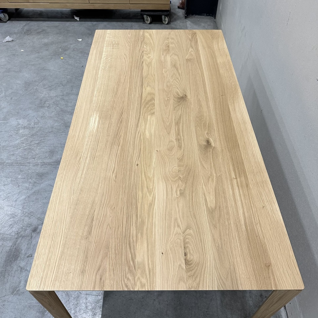 Bok dining table