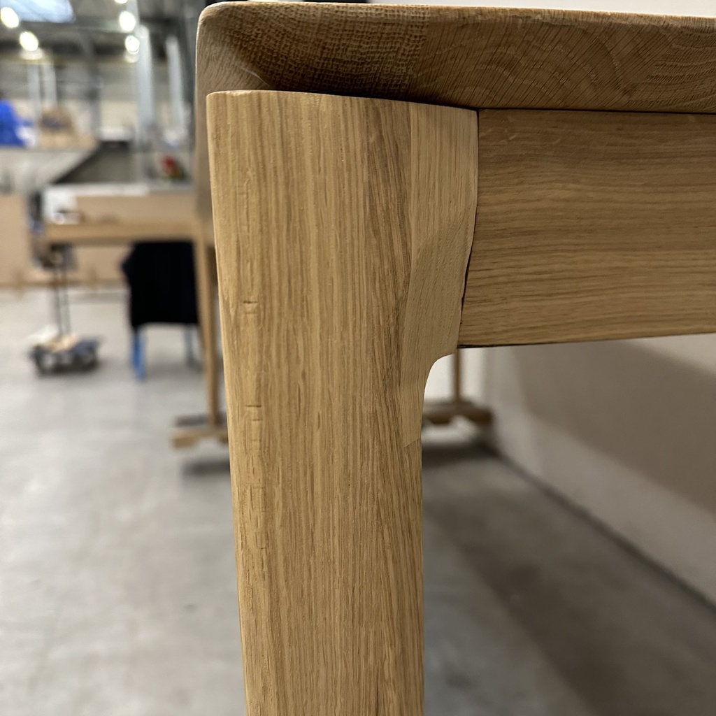 Bok dining table
