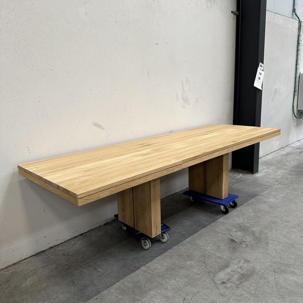 Double extendable dining table