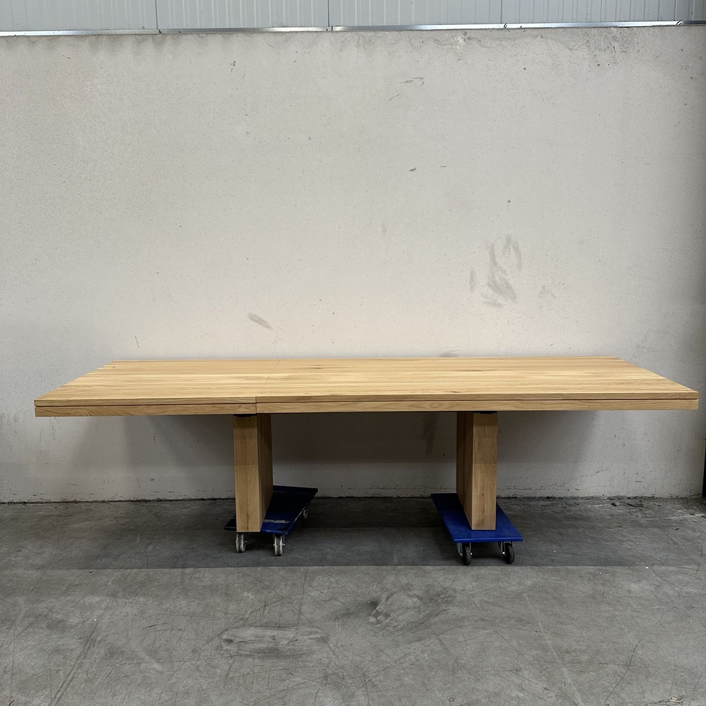 Double extendable dining table